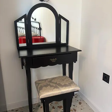 Cvetic Apartment
