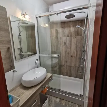 Cvetic Apartment Selce