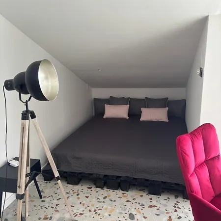 Cvetic Apartment *