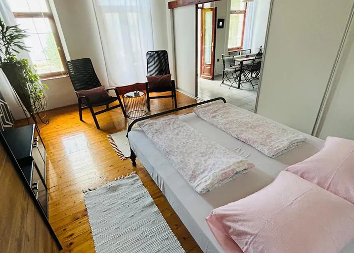 Cvetic Apartamento Selce