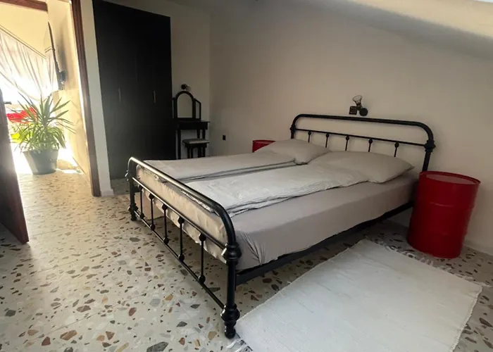 Cvetic Apartamento Selce